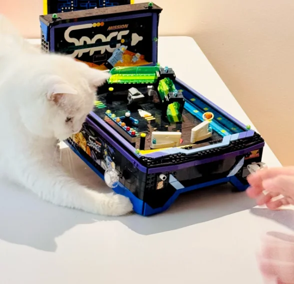 Retro Gaming Desk - New Space Arcade Pinball Machine Building